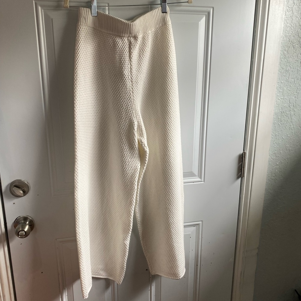 Cozy Cream Knit Pants - Picture 2 of 11